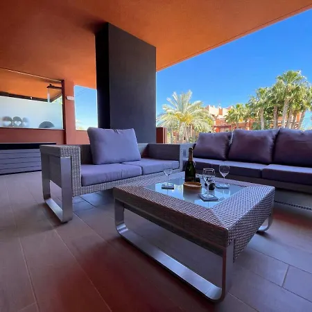 Appartement Modern 2 Bed With Com Pool Vm31 *