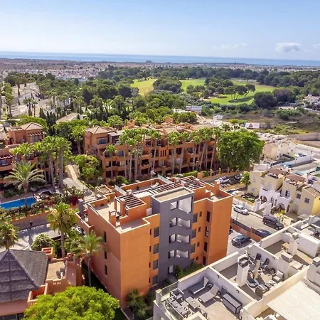 Modern 2 Bed With Com Pool Vm31 Appartement