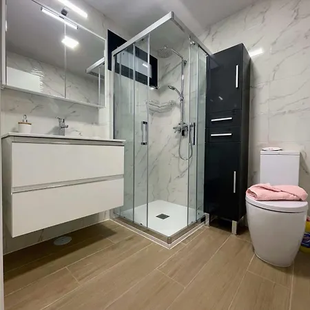 Modern 2 Bed With Com Pool Vm31 Οριουέλα
